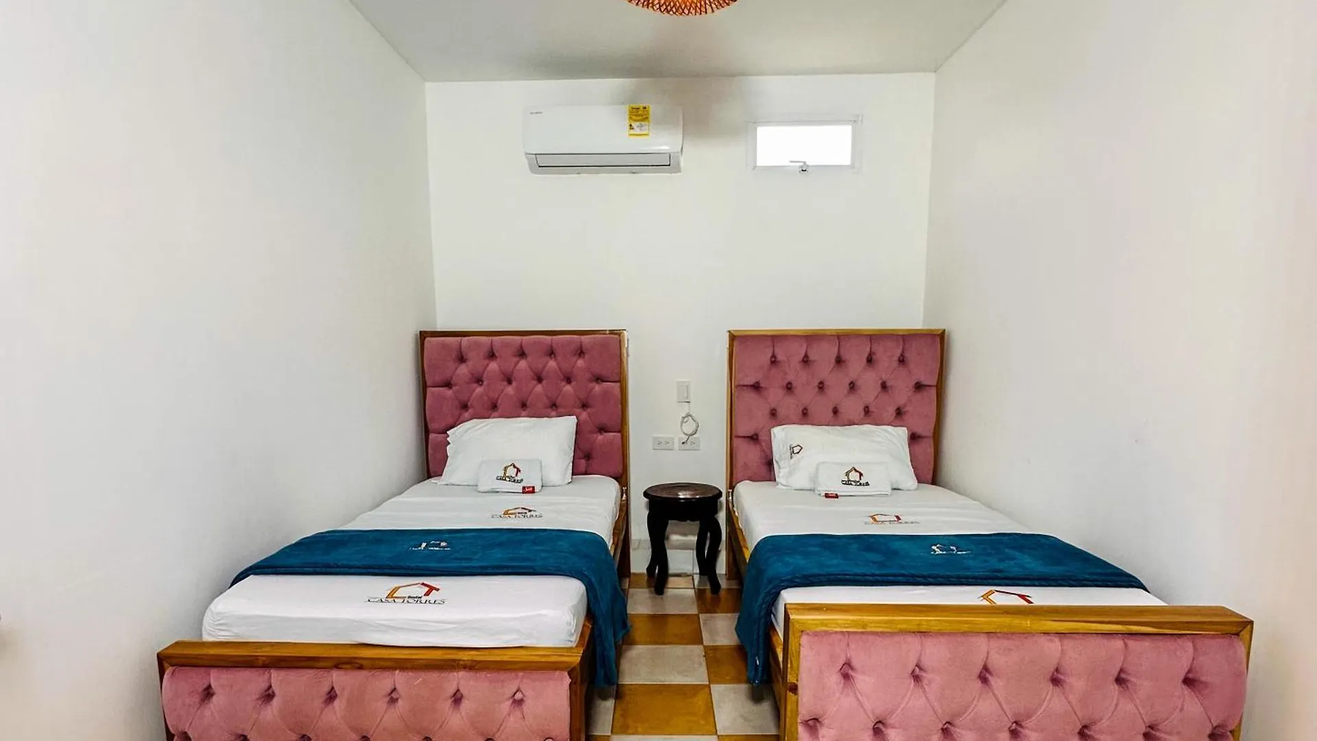 Hostal Casa Torres Centro Historico - Adults Only Cartagena 0*,